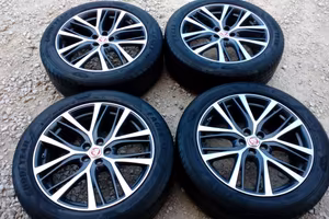 cerchi e gomme nuove 20 originali jaguar 