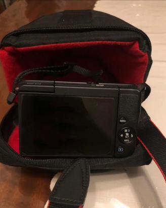 Canon EOS M10