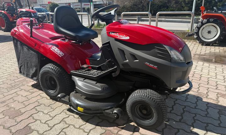 Trattorino Rasaerba Castelgarden PTX 230HD Idrost