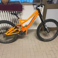 Downhill specialized demo 8 del 2016