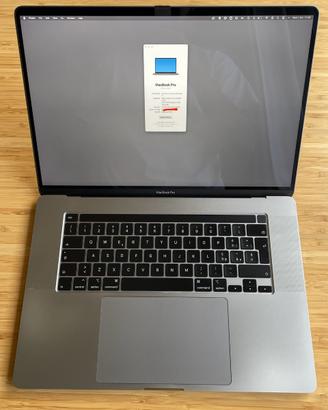 MacBook Pro 16 pollici