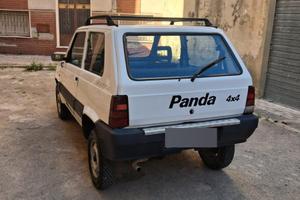 Fiat panda 4x4 1100 fire