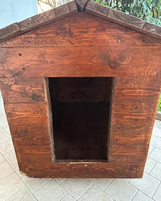 Cuccia in legno