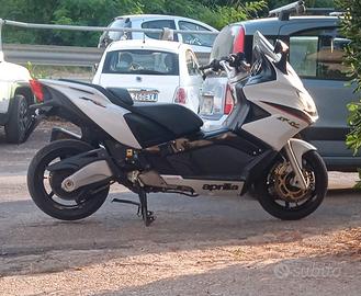 Aprilia srv