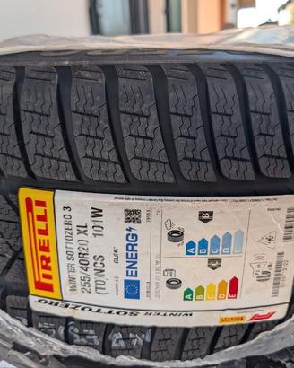Gomme Invernali Pirelli 255/40 R20