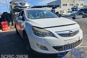 Opel astra j sports tourer p10 125cv - ricambi