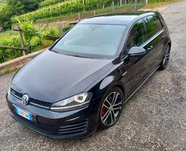 VOLKSWAGEN Golf 7ª serie - 2014