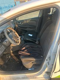 Macchina ad autocarro 2 posti