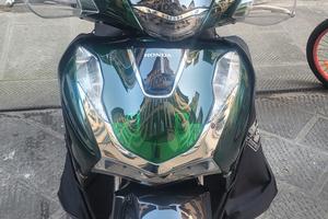 SH 125 VETRO