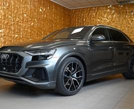 AUDI Q8 50TDI Q.TIP.3XS-LINE SED.RS 22"CAM SOSP.