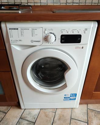 Lavatrice Indesit 6 kg
