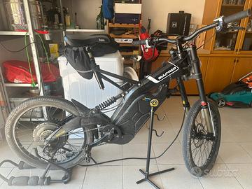 Bultaco Brinco con gas a manopola elettrica