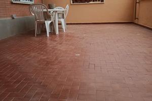Bilocale con ampio terrazzo