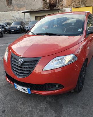Lancia Ypsilon 1.2 69 CV 5 porte GPL Ecochic Gold