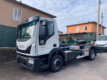 Iveco Eurocargo 140E28K scarrabile TAM T12 pronto