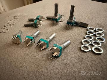 10 Potenziometri RK097N B20K 20KΩ Verticali PCB