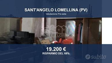 Immobile in asta di 112 m² con box auto a Sant'Ang