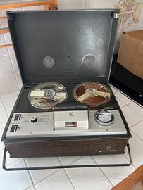 Registratore audio/video e/o riproduttore