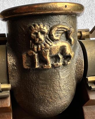 Raro Mortaio Veneziano in Ottone Massiccio 1,3kg