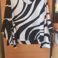 Camicia con maniche a volant