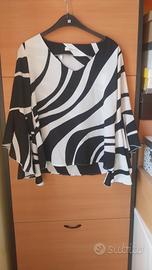 Camicia con maniche a volant