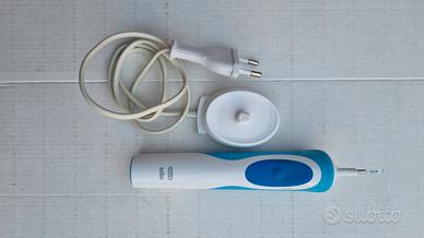 Spazzolino elettrico denti Oral B Braun