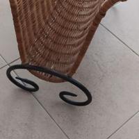 Portariviste in ferro battuto e midollino