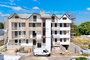 Appartamento Nuovo 3/4 Vani con Box e Cucina Ester