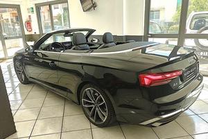 Audi A5 Cabrio 40 2.0 tdi mhev S line quattro 204c