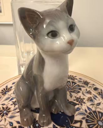 Royal Copenhagen gatto in porcellana