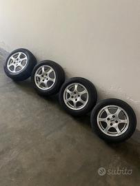 Cerchi OZ con gomme 185 60 R 14