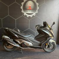 Kymco AK 550