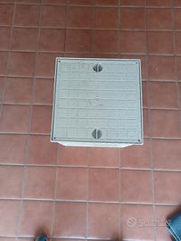 Pozzetto elettrico x esterno 40x40x40
