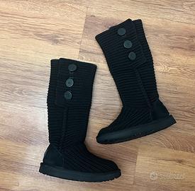 UGG  Cardy tg.36. Vera pelle