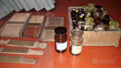 Materiale antico farmacia in blocco