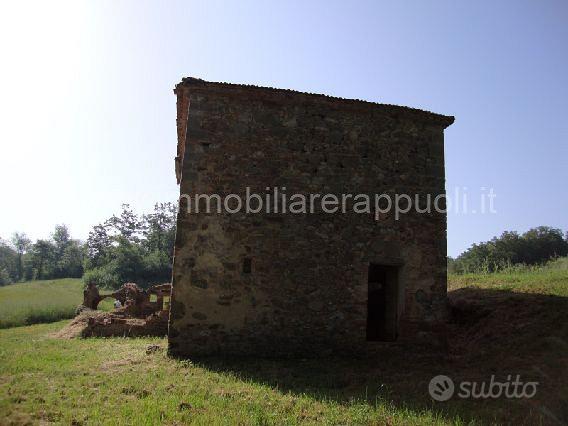 CL37 - Rustico Casale da Ristrutturare in Torrita - Altro