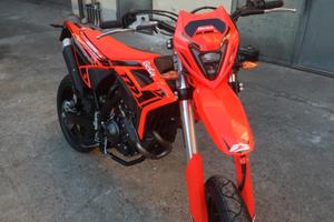 BETA RR 125 MOTARD NUOVO 2026 EURO 5 PLUS