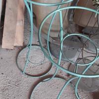 1 Alzata verde in metallo - porta fiori