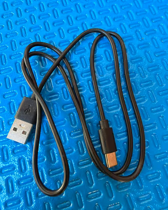 Cavo USB a USB-C Ricarica Dati – Usato