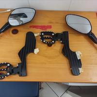 Pedane passeggero e specchi Vespa 300 hpe