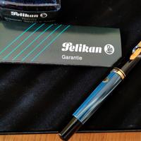 Penna stilografica Pelikan M 200 blu marmorizzato 