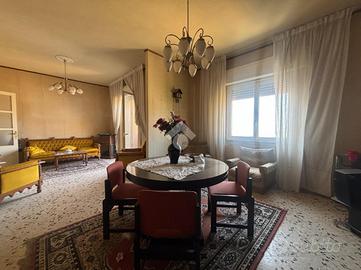 3 LOCALI A AGRIGENTO