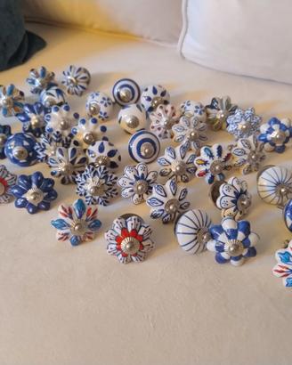 46 pomelli in ceramica per cassetti