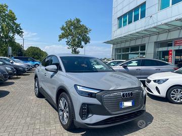 AUDI Q4 e-tron Q4 SPB 45 e-tron quattro Business