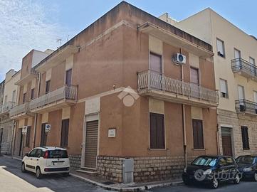 CASA INDIPENDENTE A ERICE