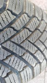 Pneumatici  Winter Contact TS 860 195/60 R 15 T