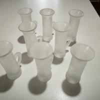 Set speciale vintage da 8 pezzi per servire vodka