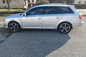 Audi A4 Avant S LINE