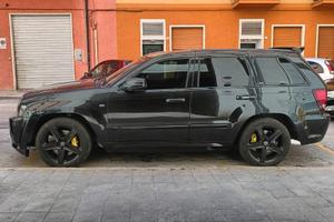 Jeep Grand Cherokee 6.1 V8 HEMI SRT-8