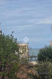 BIFAMILIARE A RIMINI